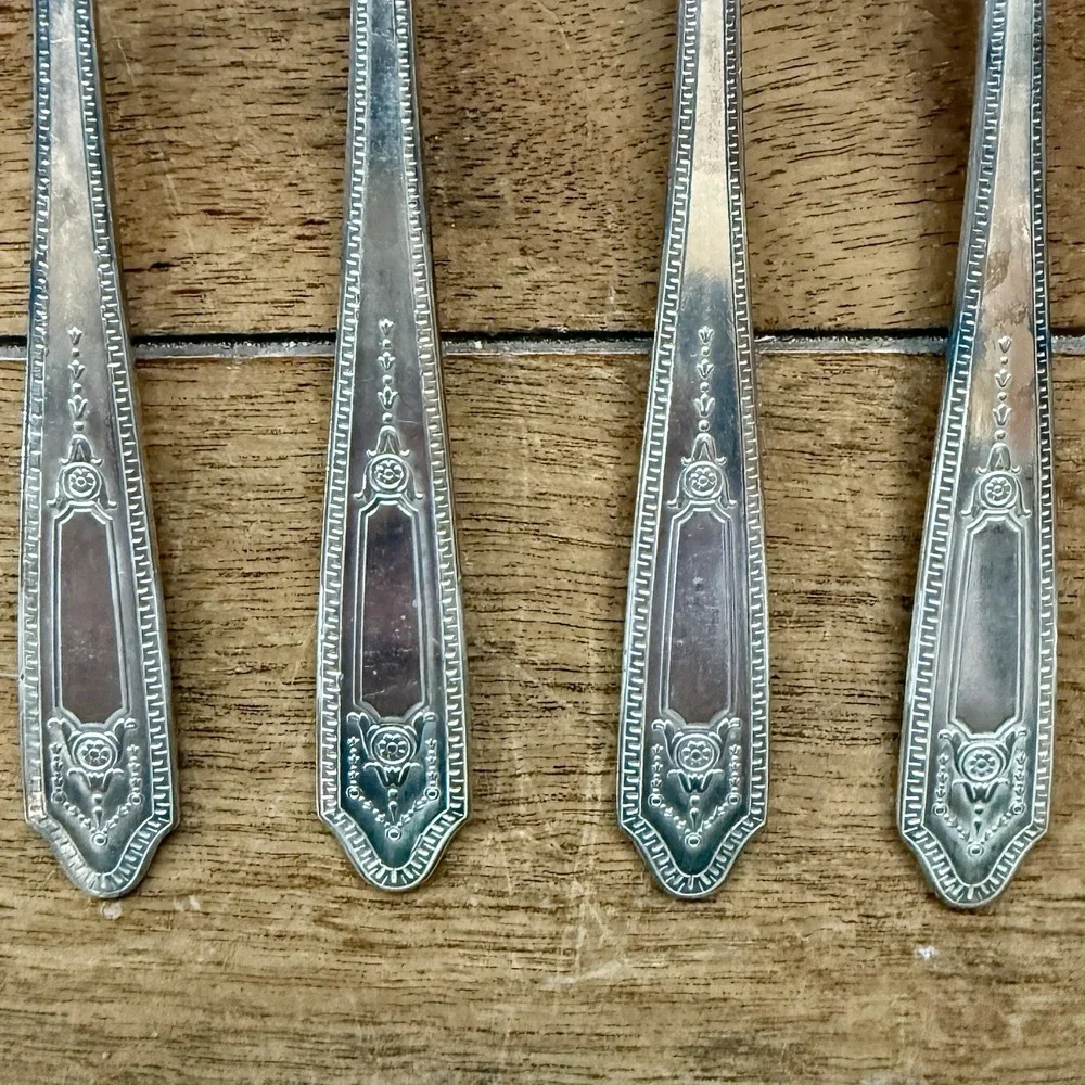 4pc VTG 30s Antique National Silver Company Silver Plate MARTINIQUE Dinner Forks